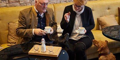 Hundehotel - WLAN - Berchtesgaden - MyDeer Cafe - Arabella Jagdhof Resort am Fuschlsee, a Tribute Portfolio Hotel