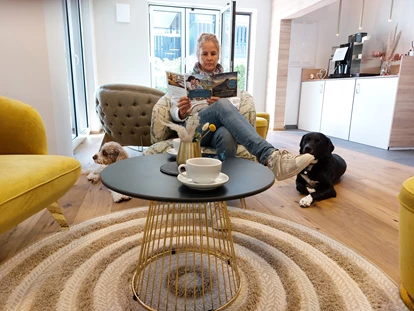 Hundehotel - Doggies: 3 Doggies - Lounge - Bader Suites