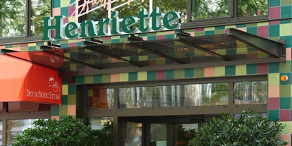 Hundehotel - Doggies: 3 Doggies - Eingang Henriette Stadthotel - Henriette Stadthotel Vienna