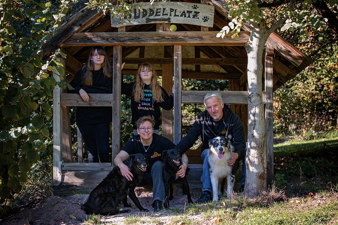 Ferienhaus mit Hund: Das sind wir, die Zottels aus der Lienlasmühle - Lienlasmühle