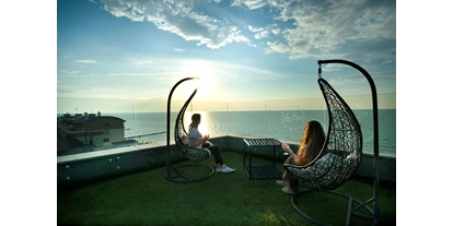 Hundehotel - Trink-/Fressnapf: im Zimmer - Westpommern - Sky Bar - Max Health Resort Spa