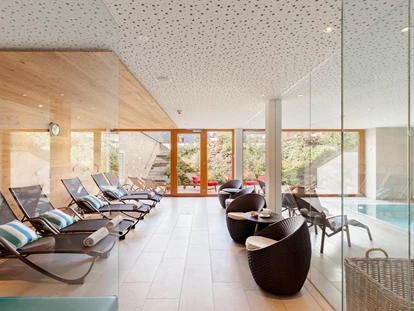Hundehotel - Ladis - Wellnessbereich mit Relaxpool und Ruheraum - Hotel Schranz