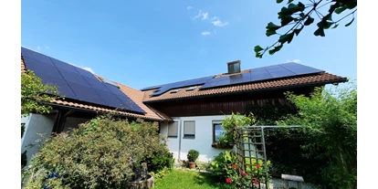 Hundehotel - Wäschewechsel - Jungholz - Grosser Garten mit 800 qm komplett eingezäunt, viel Licht, eingezäunt für 2- und 4- Beiner ! - GRAND APARTMENT ALLGAEU . max 12 Pers 130 qm Ferienhaus FeWo Kinder Hunde 800 qm Garten eingezaeunt