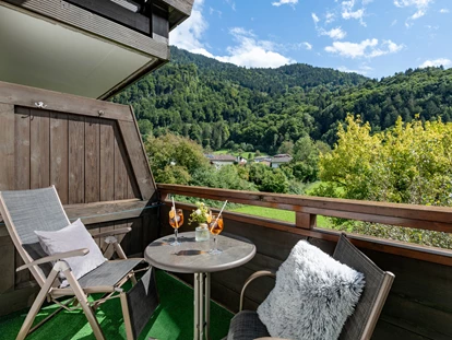 Hundehotel - Trink-/Fressnapf: an der Rezeption - Schruns - Balkon - Relax und Vitalhotel Adler