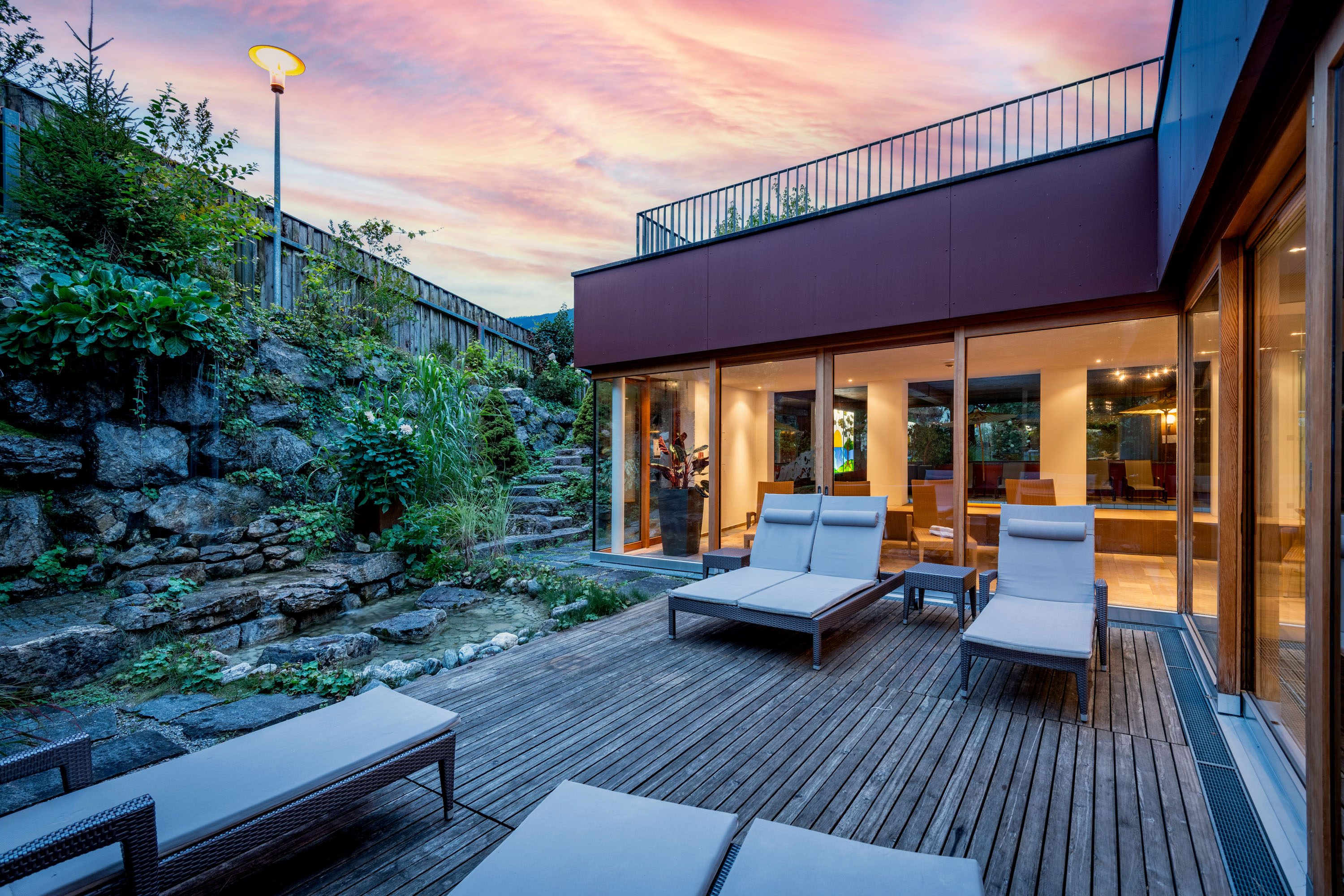 Hundehotel - PLZ 7270 (Schweiz) - Wellnessbereich  - Relax und Vitalhotel Adler 