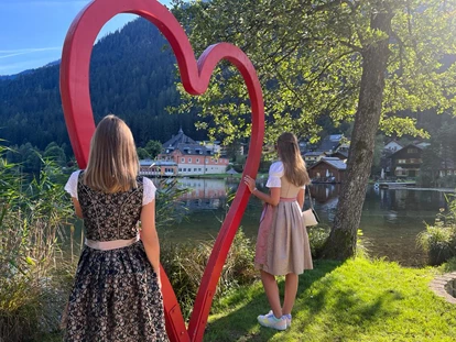 Hundehotel - Unterkunftsart: Hotel - Region Villach - Strandhotel Burgstaller