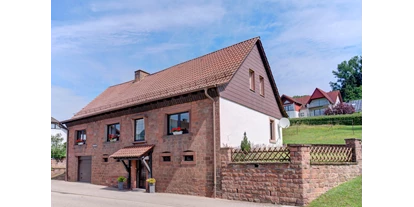 Hundehotel - Tischtennis - Pfalz - Urlaub in der Pfalz- Ein Paradies für Hundebesitzer! lieber hundebesitzer, die Pfalz erwartet Sie und Ihren vierbeinigen Freund mit offenen Armen. Diese malerische region im Südwesten deutschlands bietet Atemberauschende Landschaften. - Ferienhaus Storchenblick