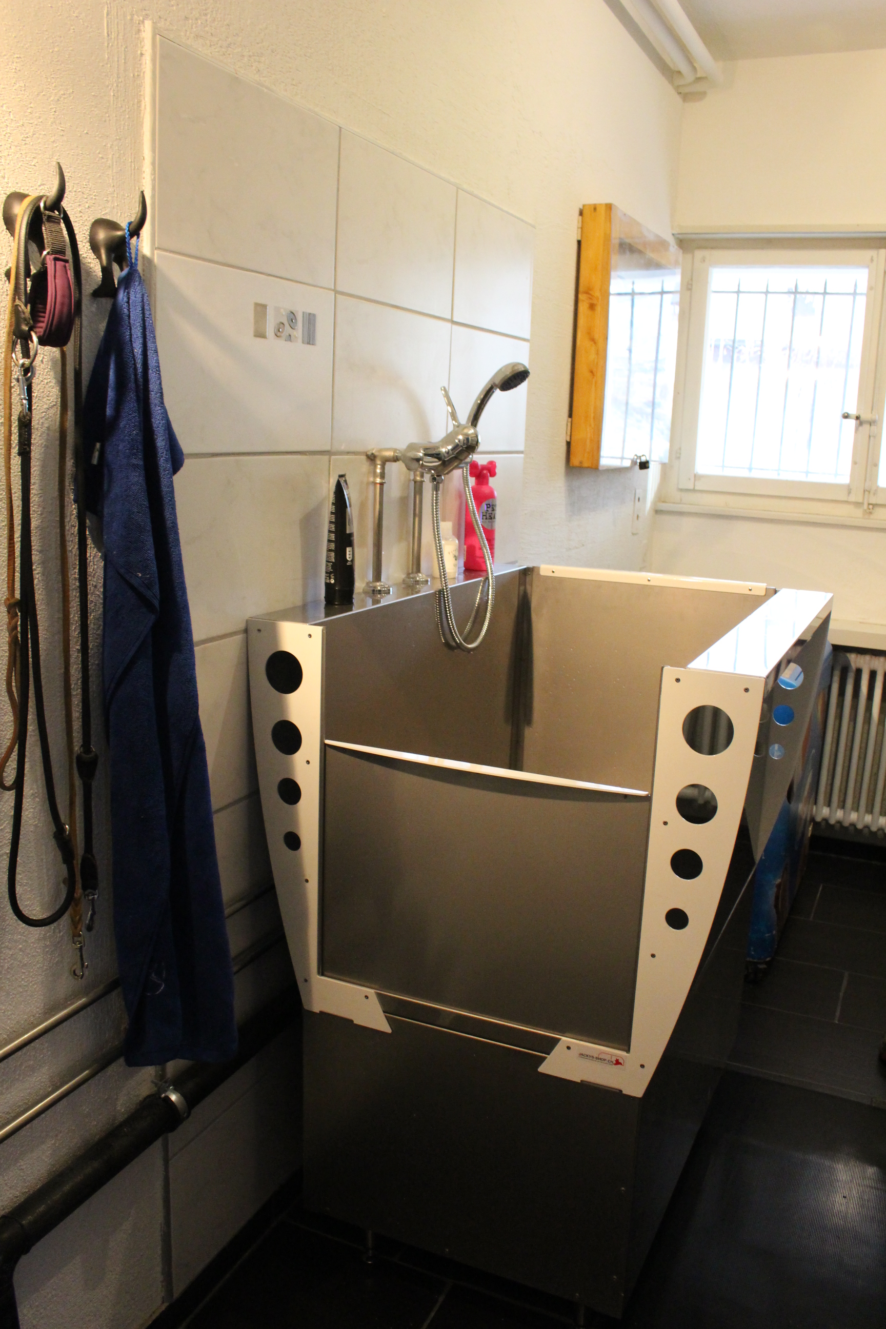 Hundehotel - Preisniveau: günstig - Swiss Lodge Hotel Bernerhof