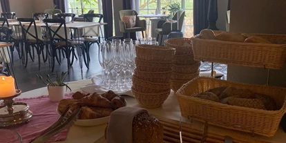Hundehotel - Verpflegung: Halbpension - Mecklenburg-Vorpommern - Frühstücksraum - Schloss Krugsdorf Hotel & Erlebnisse