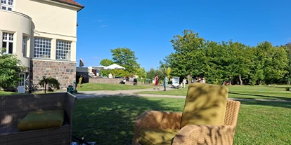 Hundehotel - Verpflegung: Halbpension - Mecklenburg-Vorpommern - Schlosspark - Schloss Krugsdorf Hotel & Erlebnisse