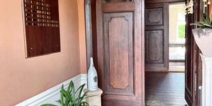 Hundehotel - Verpflegung: Halbpension - Mecklenburg-Vorpommern - Eingang Schloss - Schloss Krugsdorf Hotel & Erlebnisse