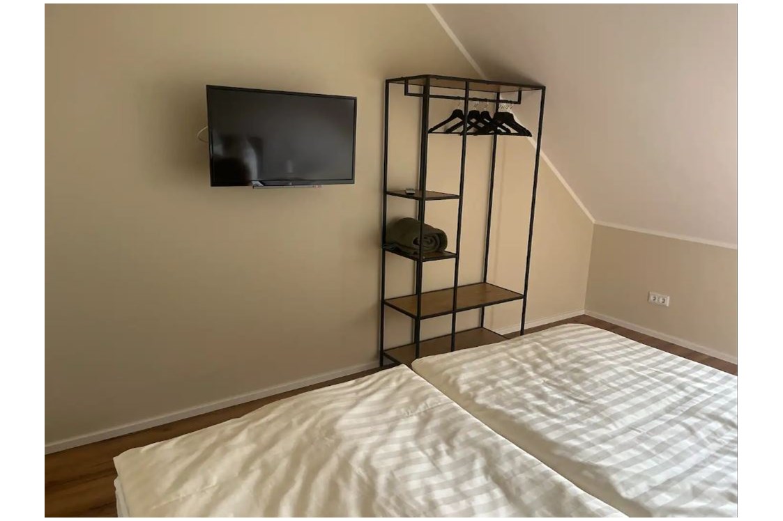Ferienhaus mit Hund: Die Wohnung verfügt über 4 Schlafzimmer jeweils mit einem Doppelbett. - Feriendomizil Im Saarschleifenland  (Camille Ollinger )