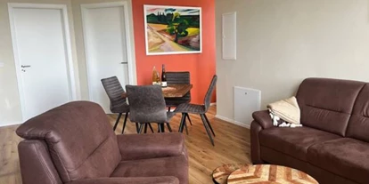 Hundehotel - Whirlpool - Mettlach - Die Wohnung, ist hell, mit hohen in Stuck abgesetzten Decken und sehr stillvoll eingerichtet. - Feriendomizil Im Saarschleifenland  (Camille Ollinger )