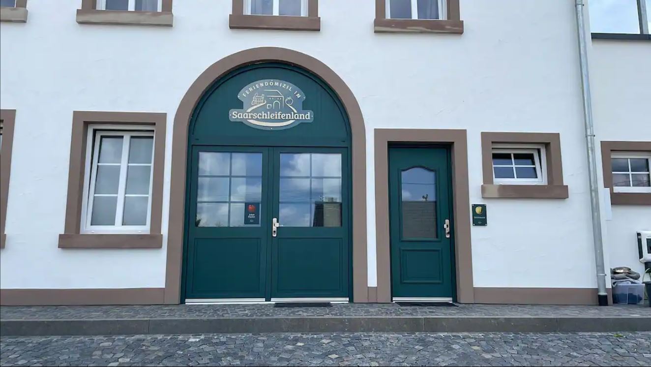 Ferienhaus mit Hund: Feriendomizil Im Saarschleifenland  (Camille Ollinger )