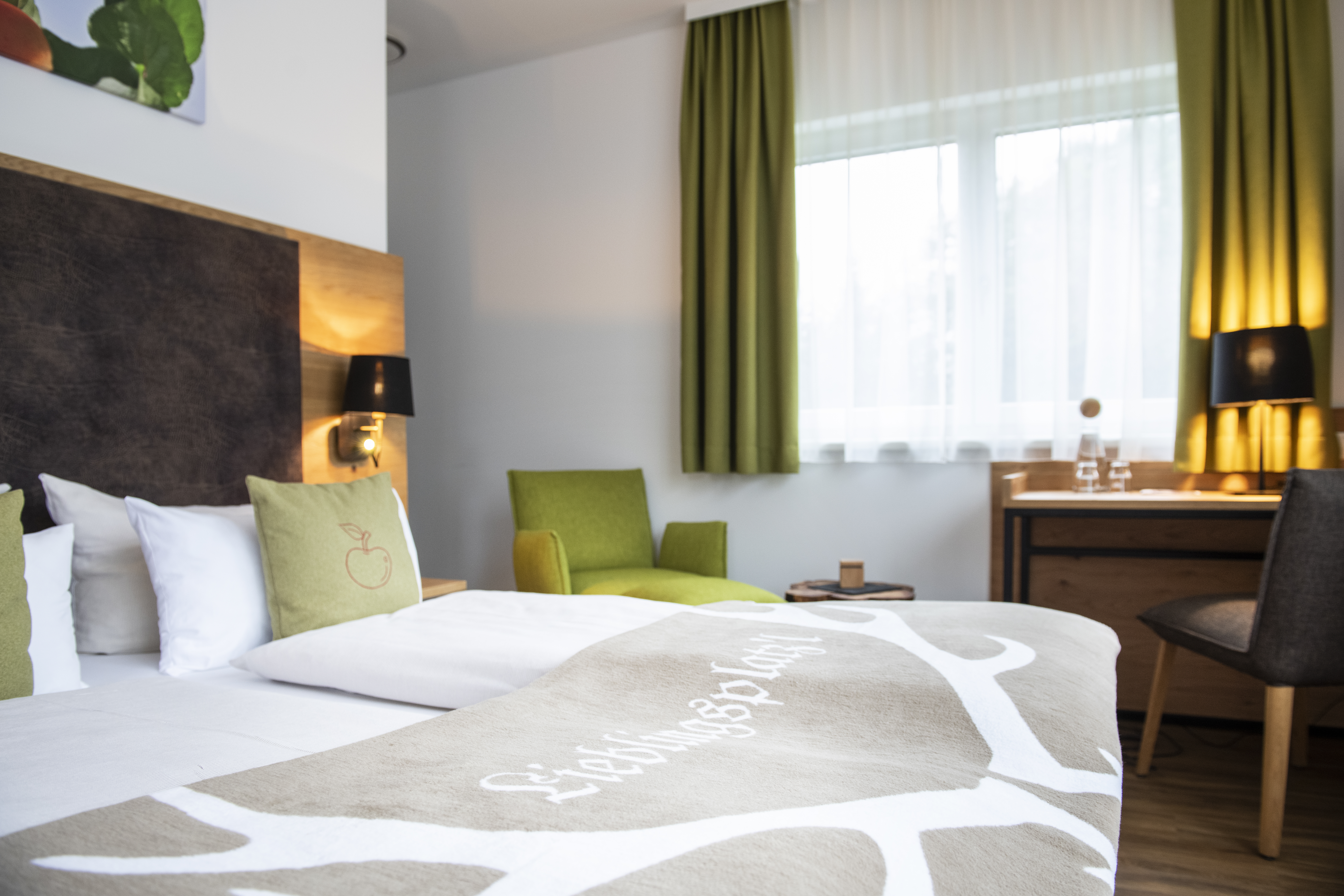 Schnitzer´s Dahoam Zimmerkategorien Marillenbaum