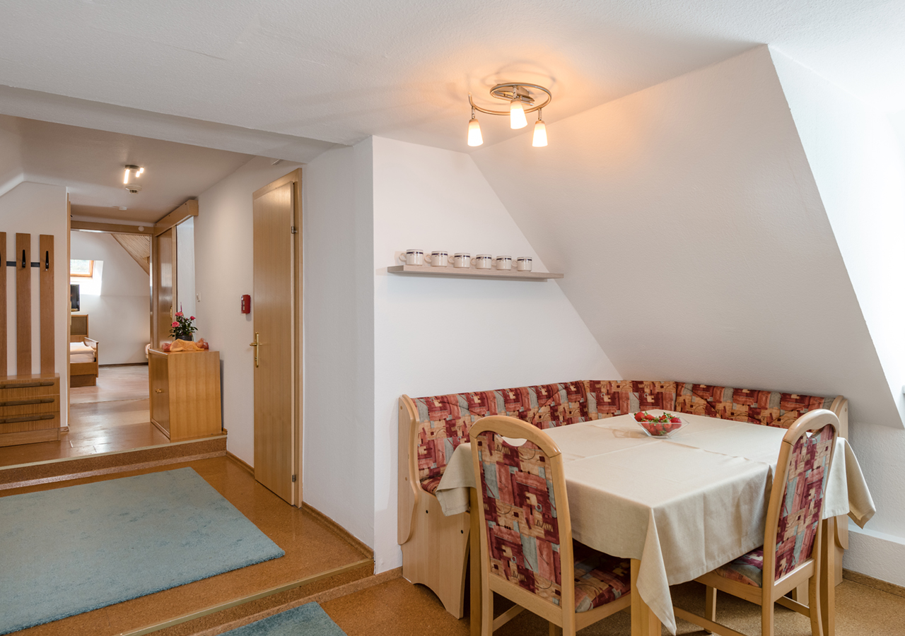 GRUBERS Hotel Apartments Gastein Zimmerkategorien Ferienwohnung Mansardenloft