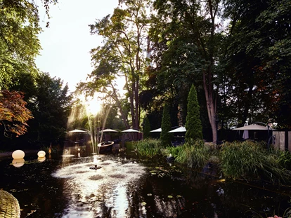 Hundehotel - Doggies: 3 Doggies - Privatgarten - Parkhotel Gütersloh