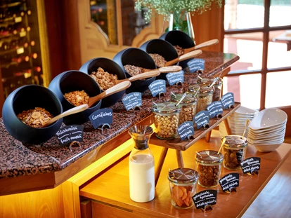 Hundehotel - Doggies: 3 Doggies - Genießer Frühstücksbuffet - Parkhotel Gütersloh