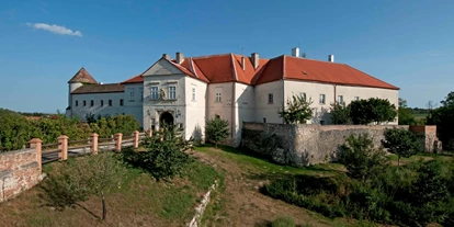 Hundehotel - Unterkunftsart: Hotel - Niederösterreich - Aussenansicht Schloss Mailberg - Schlosshotel Mailberg