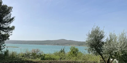 Hundehotel - Sitzplatz im Garten - Zadar - Šibenik - Villa Dobri Dupin