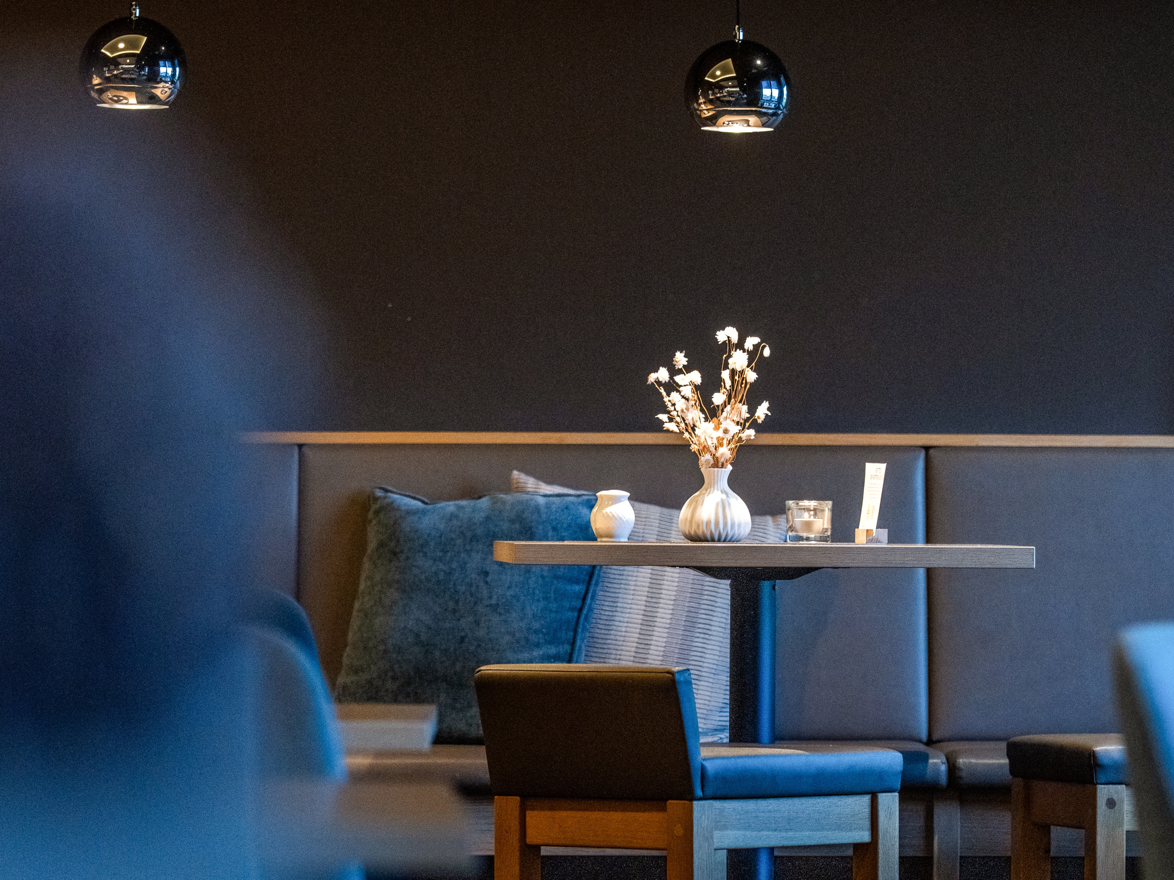 Urlaub-mit-Hund: Brasserie tween im Hotel be natural - BE BIO be natural