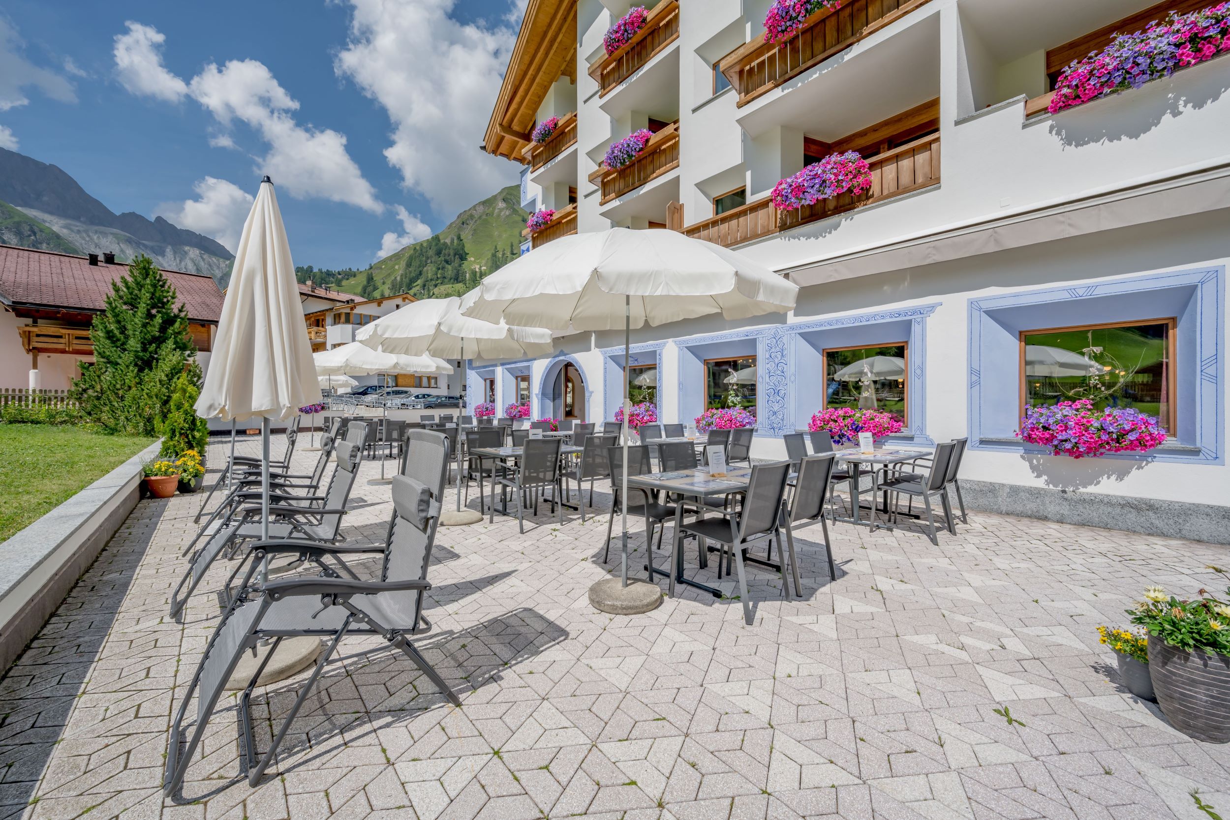 Hundehotel - Graubünden - Hotel Garni Nevada