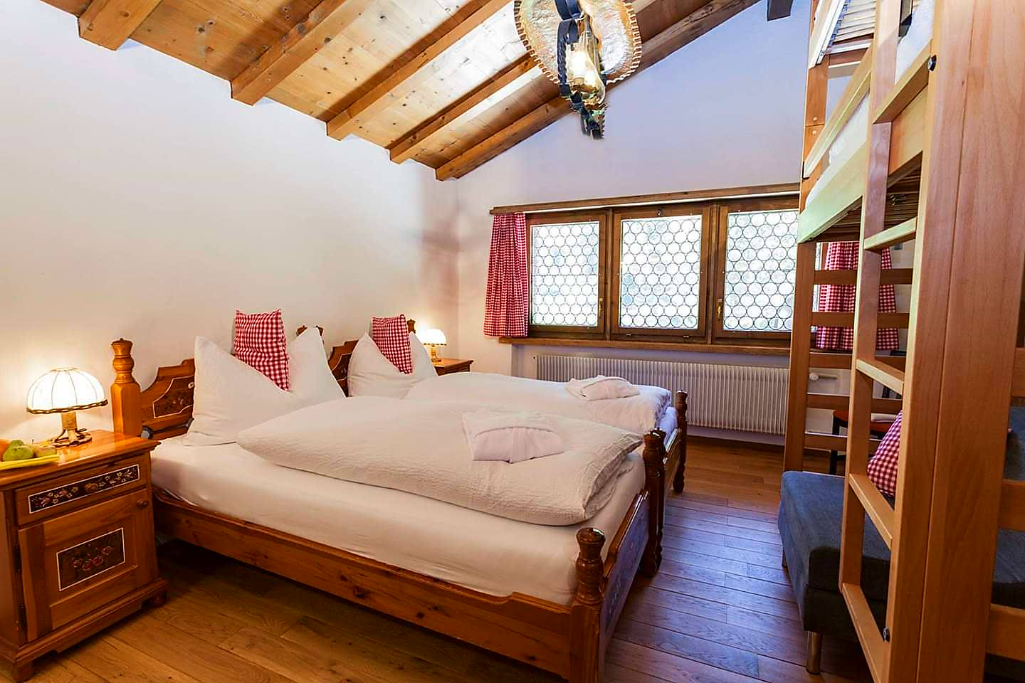 Urlaub-mit-Hund: Digital Detox Hotel & Restaurant Simmenfälle 