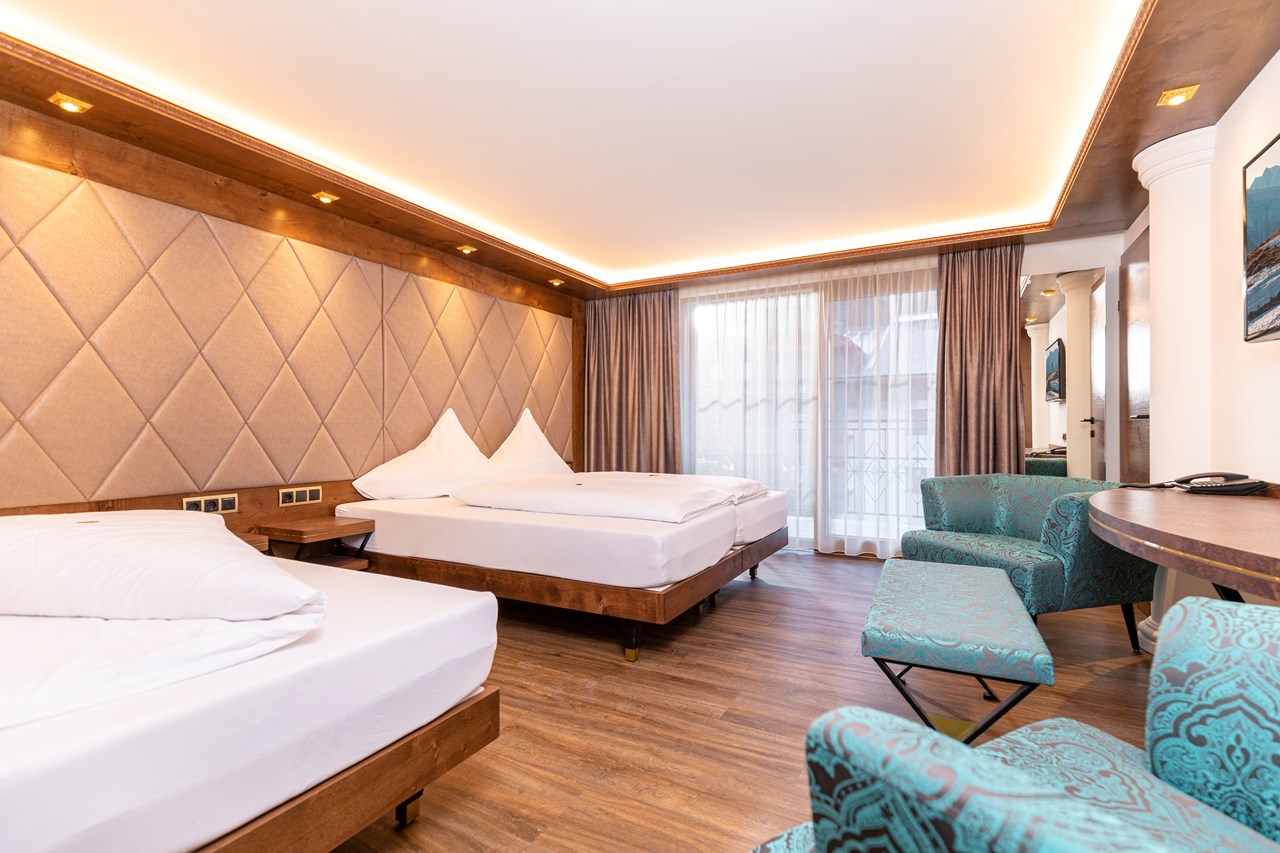 Sport & Spa Hotel Strass Zimmerkategorien Dreibettzimmer Deluxe Sporthotel