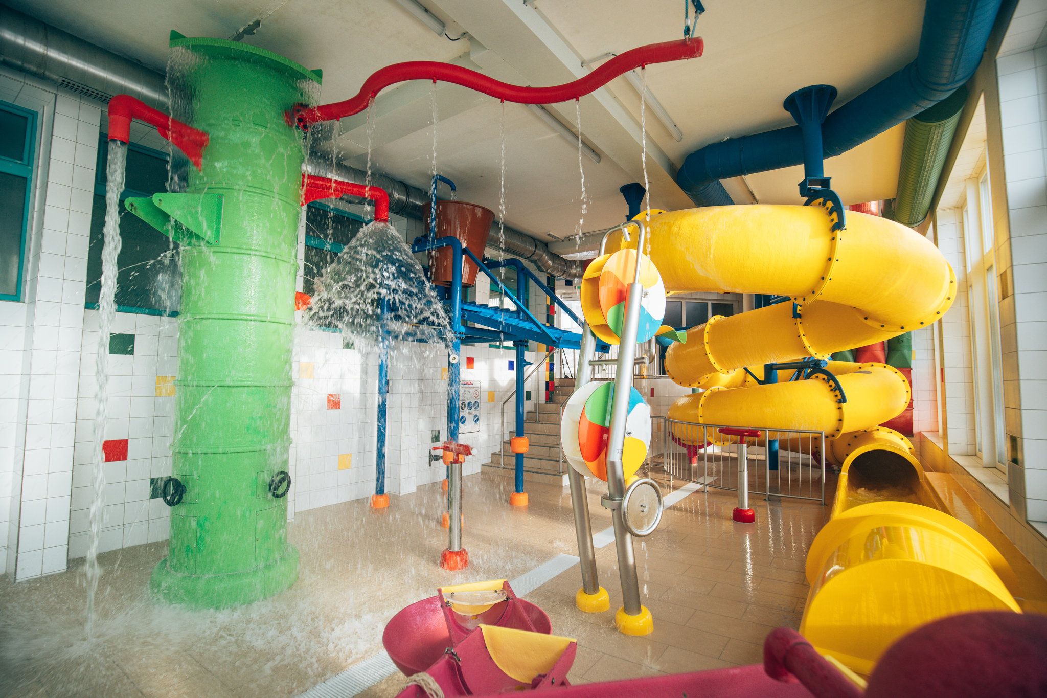 Urlaub-mit-Hund: Aquapark mit Rutsche - Dilly - Das Nationalpark Resort