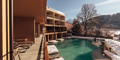 Hundehotel - Pools: Schwimmteich - Haus Pyhrgas - Dilly - Das Nationalpark Resort