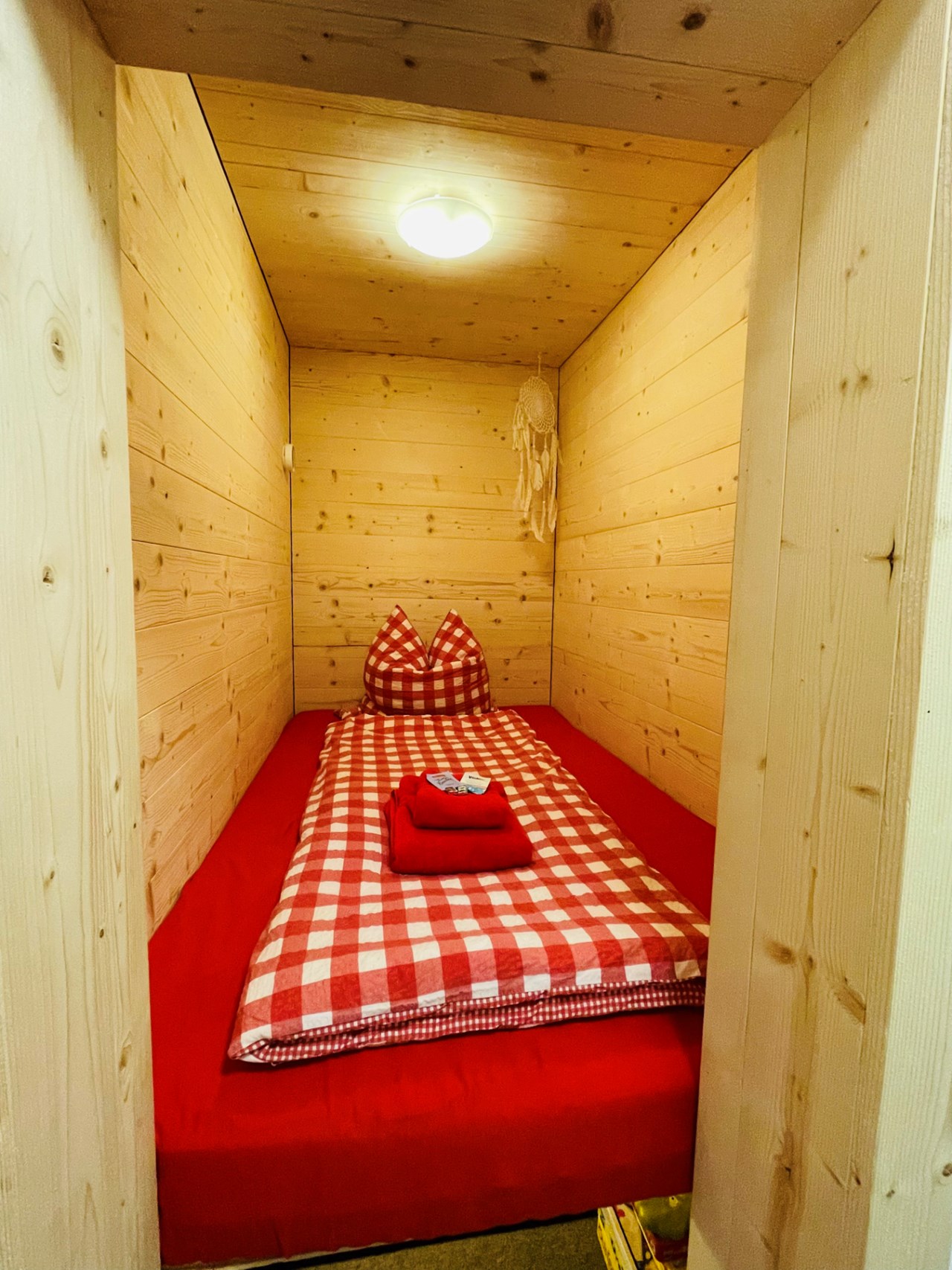 Feierabends Ferienhaus - Ferienwohnungen für alle Felle! Zimmerkategorien ALPENVEILCHEN