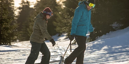 Hundehotel - Doggies: 3 Doggies - Rodelverleih im Winter - k1 sporthotel Kurort Oberwiesenthal