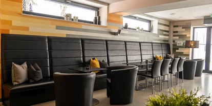 Hundehotel - Doggies: 3 Doggies - Frühstück mit Hund in unserer Cafébar - k1 sporthotel Kurort Oberwiesenthal
