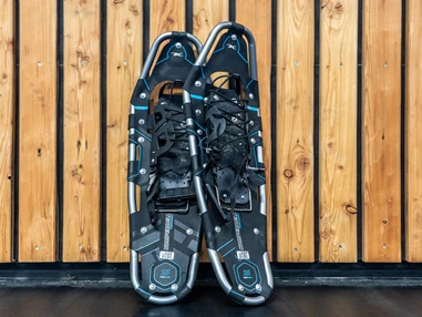 Urlaub-mit-Hund: Schneeschuhverleih im Winter - k1 sporthotel Kurort Oberwiesenthal