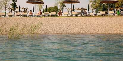 Hundehotel - Hundewiese: nicht eingezäunt - Neusiedler See - Lodge Badestrand - St. Martins Therme & Lodge 4* Superior