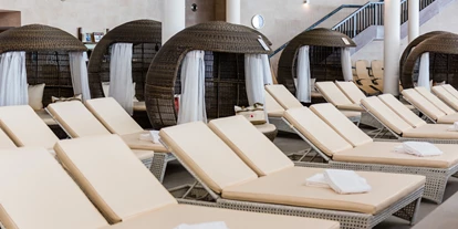 Hundehotel - Hundewiese: nicht eingezäunt - Neusiedler See - St. Martins Muscheln & Doppelliegen- THERME - St. Martins Therme & Lodge 4* Superior