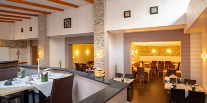 Hundehotel - Ladestation Elektroauto - Dipperz - Restaurant - Wellness- und Tagungshotel AQUALUX