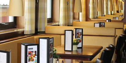 Hundehotel - Ladestation Elektroauto - Dipperz - K1 Bar - Wellness- und Tagungshotel AQUALUX