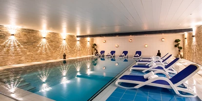 Hundehotel - Ladestation Elektroauto - Dipperz - Innenpool - Wellness- und Tagungshotel AQUALUX