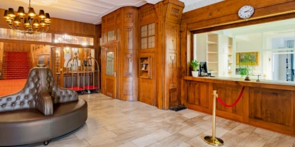 Hundehotel - Ladestation Elektroauto - Dipperz - Rezeption - Boutique Hotel Badehof