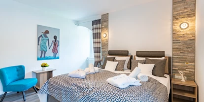 Hundehotel - Ladestation Elektroauto - Dipperz - Turmsuite - Boutique Hotel Badehof