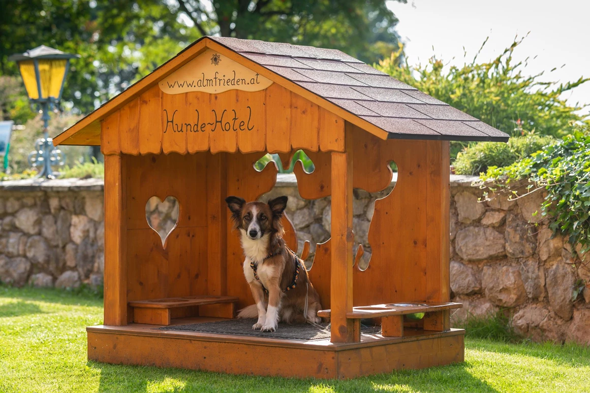 Urlaub-mit-Hund: Almfrieden Hotel & Romantikchalet - Urlaub mit Hund