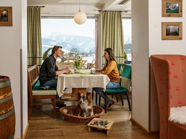 Urlaub-mit-Hund: Almfrieden Hotel & Romantikchalet - Essen | Trinken, Urlaub mit Hund