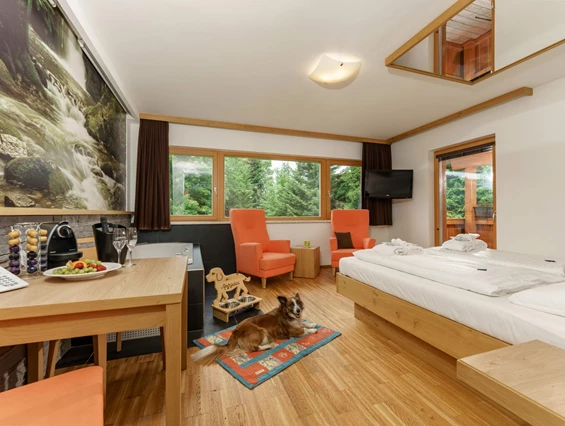 Urlaub-mit-Hund: Almfrieden Hotel & Romantikchalet - Urlaub mit Hund, Wohnen | Schlafen