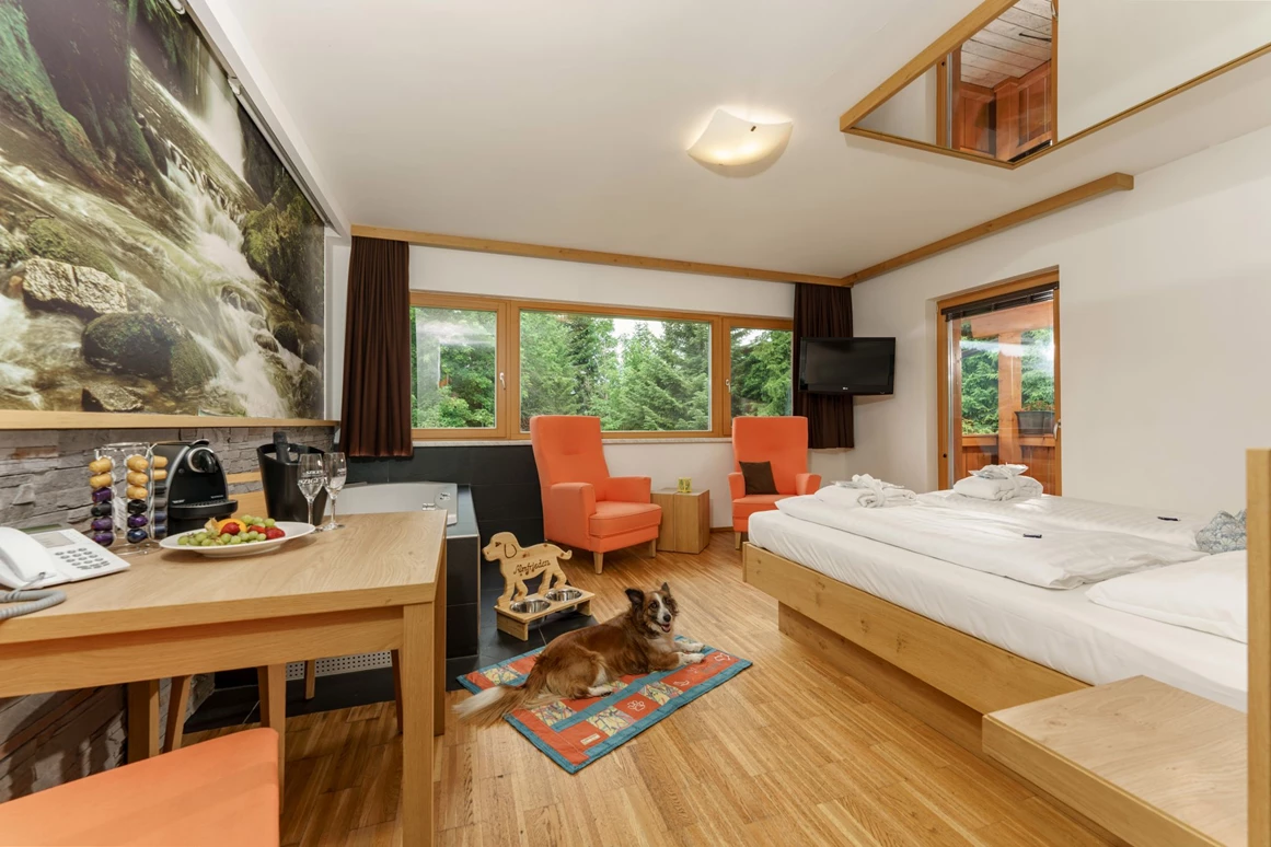 Urlaub-mit-Hund: Almfrieden Hotel & Romantikchalet - Urlaub mit Hund, Wohnen | Schlafen