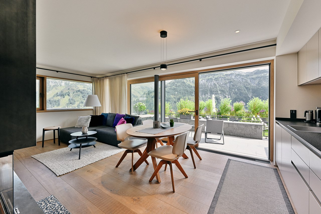 Sporthotel Petersboden & Chalet Hohe Welt - luxury apartments Oberlech Zimmerkategorien Hohe Welt: Apartment "Mauna Kea" mit Terrasse (ca. 60m²)