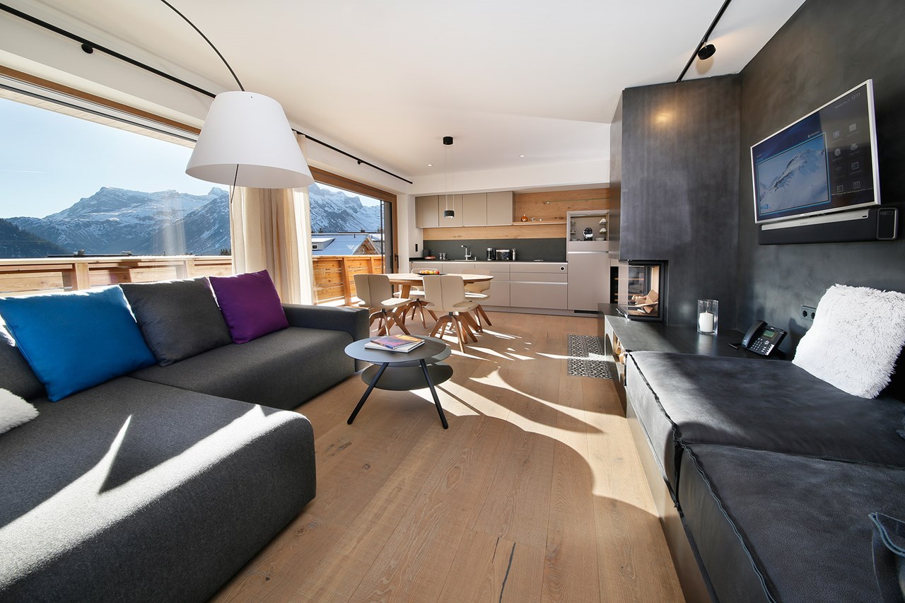 Sporthotel Petersboden & Chalet Hohe Welt - luxury apartments Oberlech Zimmerkategorien Hohe Welt: Apartment "Kilimanjaro" mit Balkon (ca. 60m²)