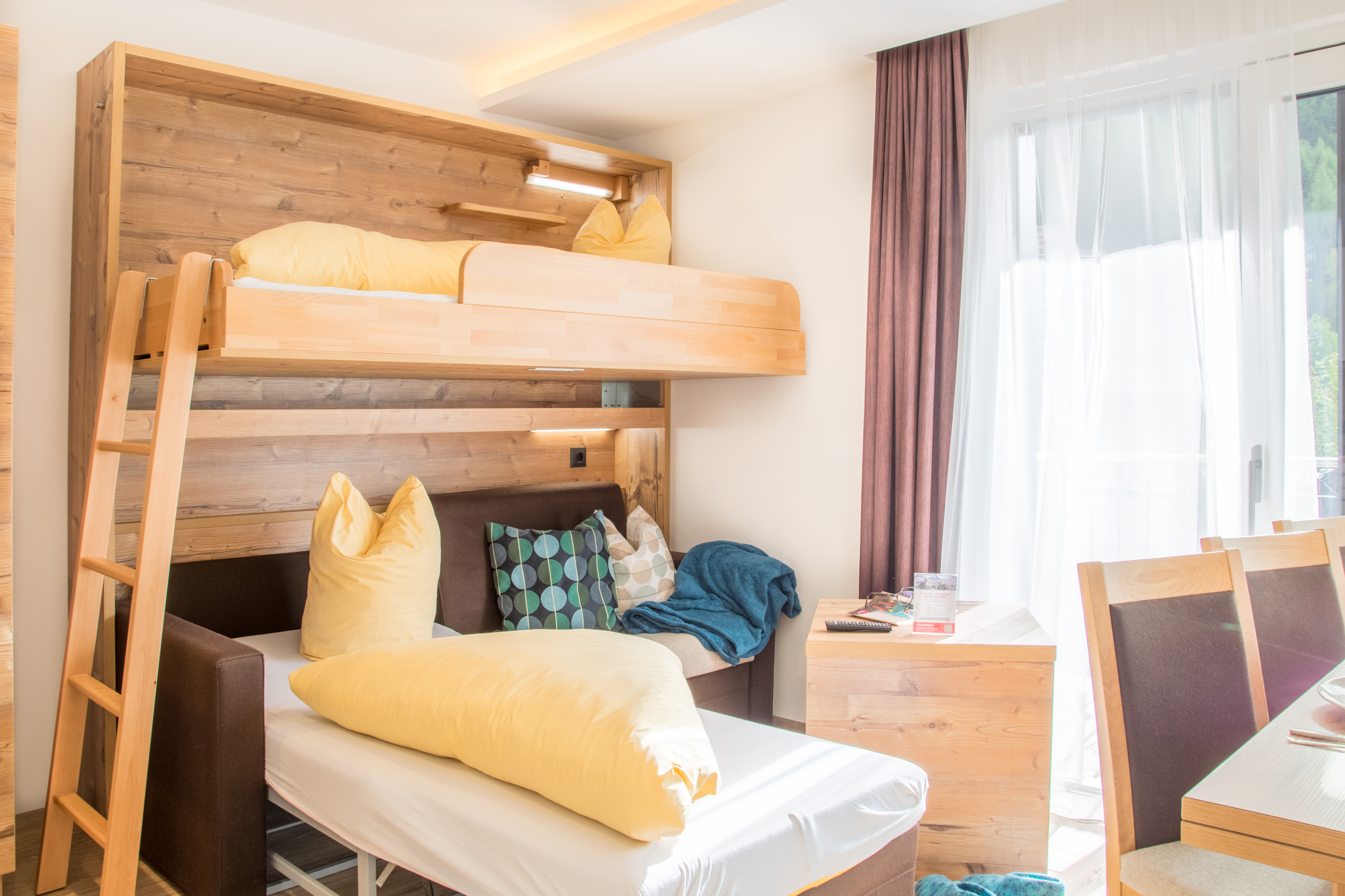 Urlaub-mit-Hund: Ferienwohnung - Hotel Wohlfühlpension Gell und Appartements - Wohnen | Schlafen