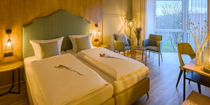 Hundehotel - Trink-/Fressnapf: an der Rezeption - Thüringen - Deluxe Zimmer - Hotel Kammweg am Rennsteig
