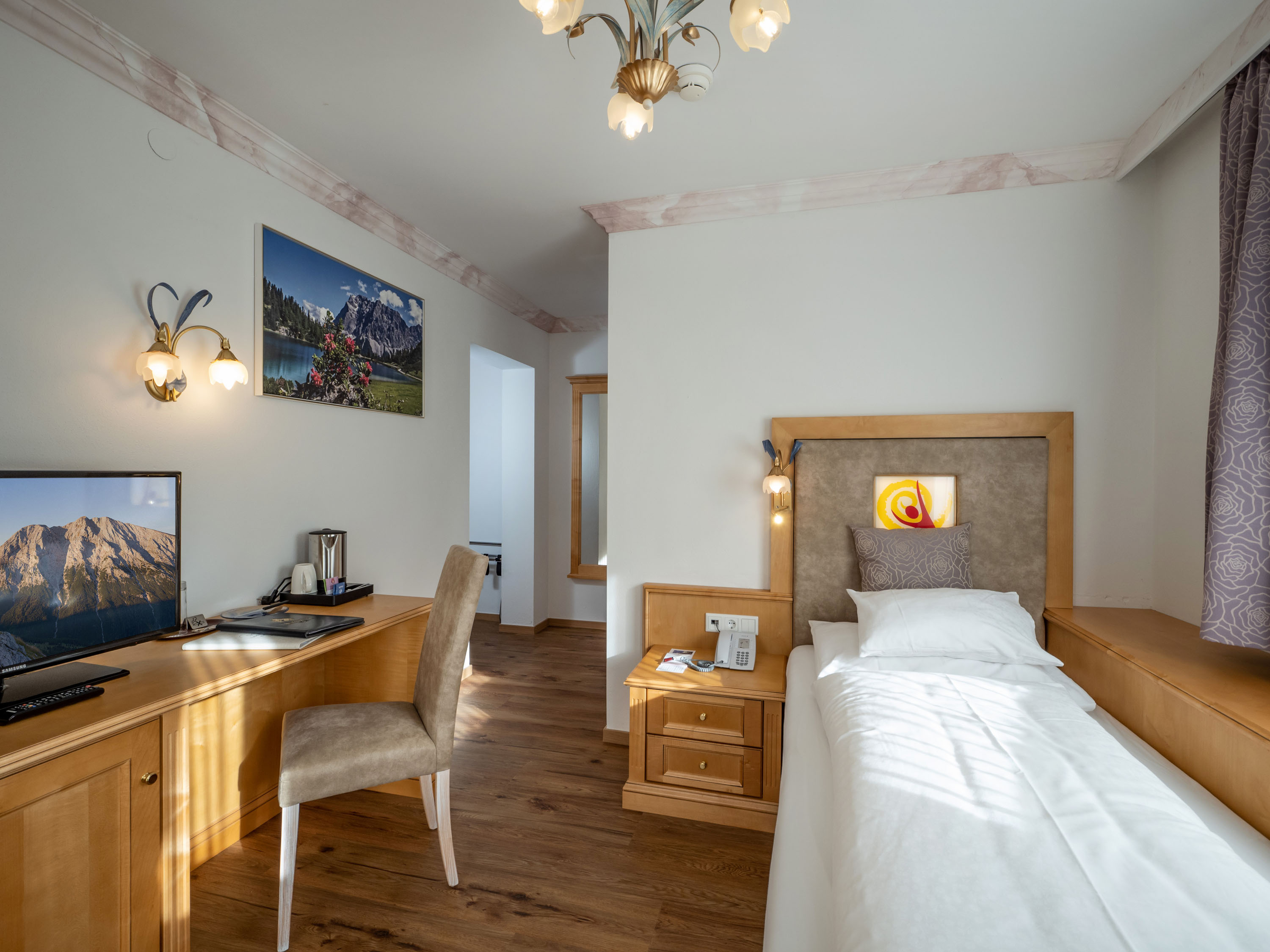 Adults only Alpenhotel Karwendel Zimmerkategorien Einzelzimmer de Luxe Leben